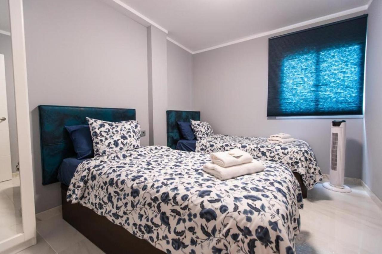 Luxury 2 Bedroom Apartment In Los Cristianos Лос Кристианос Экстерьер фото